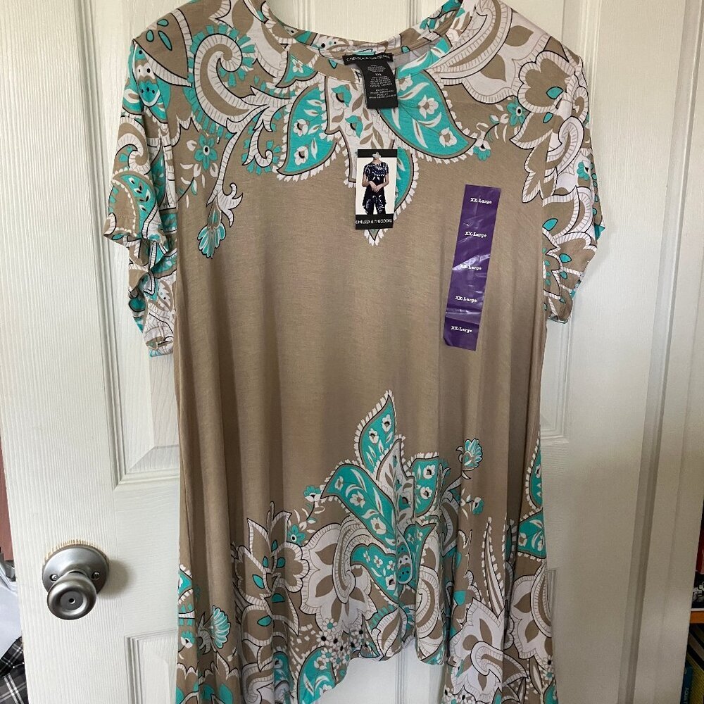 Chelsea & Theodore Women's Boho Mini Dress Blouse Top Beige floral pattern XXL